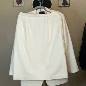 Worthington Winter White Skirt